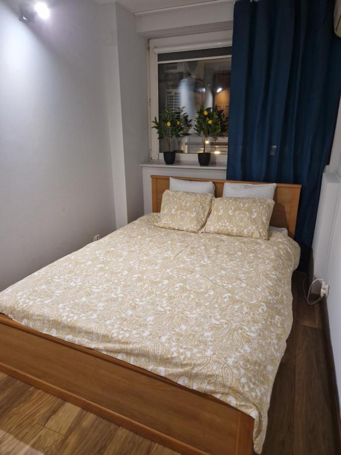 View Apartments And Rooms Varsovie Extérieur photo